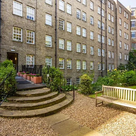 Pelham Court Apartments London Exterior photo