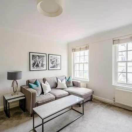 Pelham Court Apartments London Exterior photo